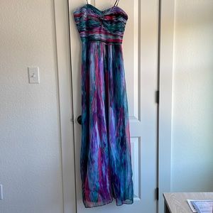 Laundry strapless gown